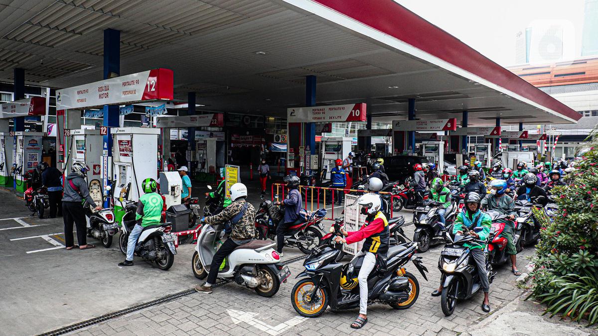 Saat Kenaikan Harga BBM Pertamax Tak Bisa Lagi Ditahan